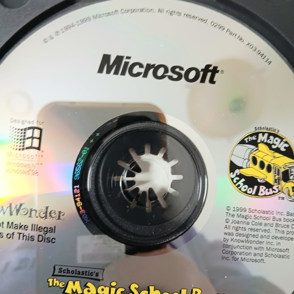 Microsoft Scholastic 90s Magic School Bus Explores World Of Animals PC Game - Picture 8 of 9